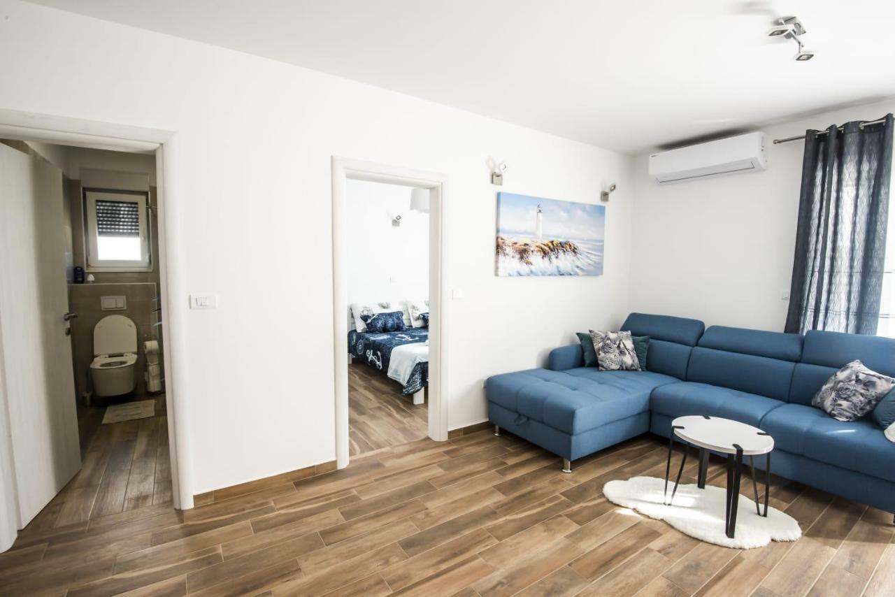 Blue Pearl Apartment โรกอซนิซา ภายนอก รูปภาพ