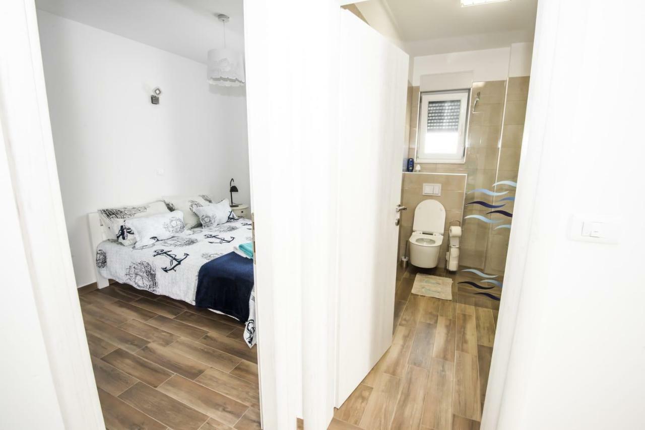 Blue Pearl Apartment โรกอซนิซา ภายนอก รูปภาพ