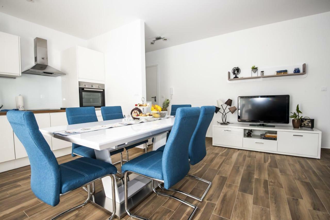 Blue Pearl Apartment โรกอซนิซา ภายนอก รูปภาพ