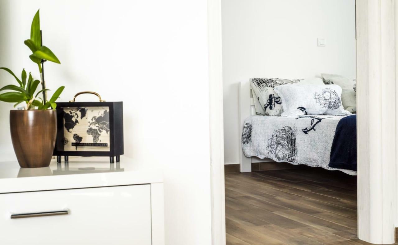 Blue Pearl Apartment โรกอซนิซา ภายนอก รูปภาพ