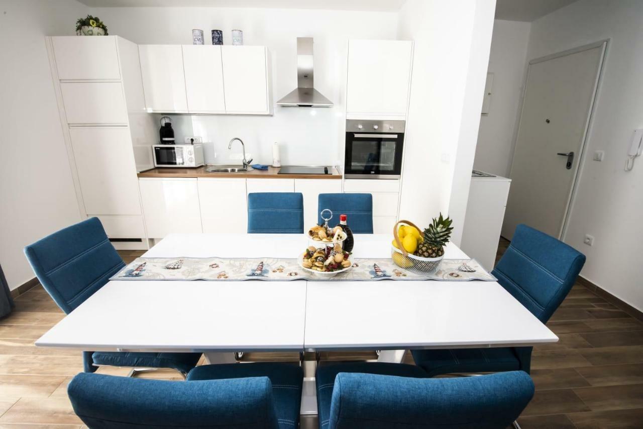 Blue Pearl Apartment โรกอซนิซา ภายนอก รูปภาพ